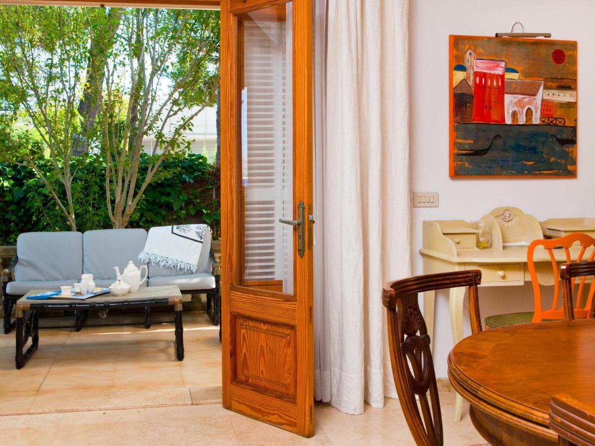 Villa Tita De Manresa, Con Jardines Y Vista Mar Alcudia  Exterior photo